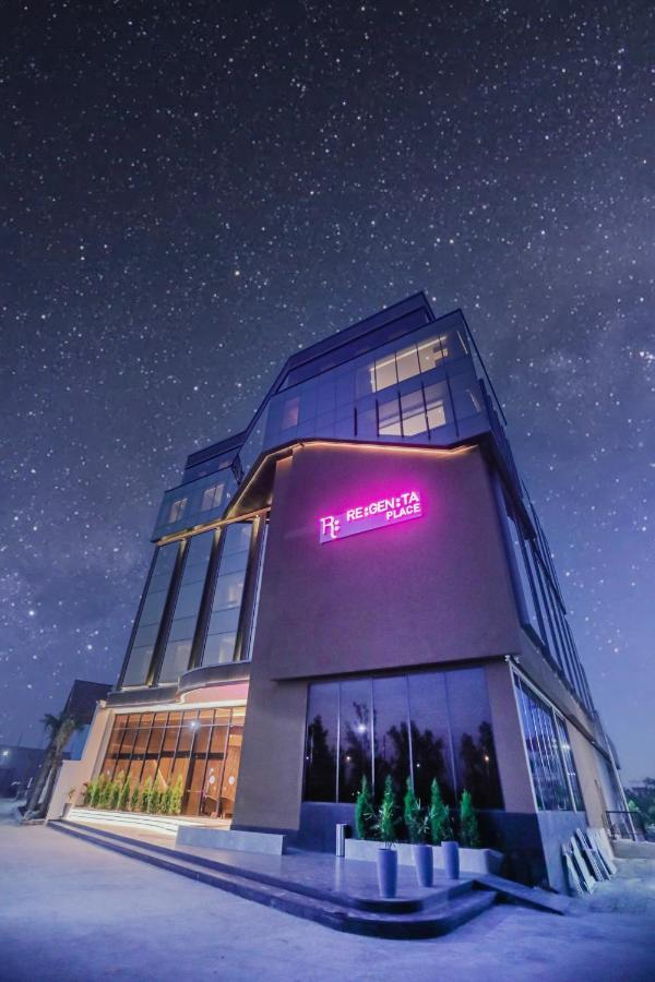 Regenta Place Verka Amritsar Exteriér fotografie